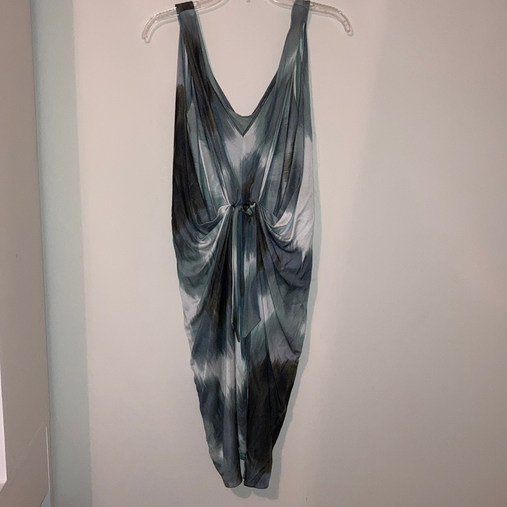 Diane Von Furstenberg knee length tie dress